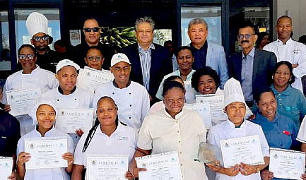 Tourisme régional : En visite à Rodrigues, Richard Duval à l’écoute des acteurs du tourisme