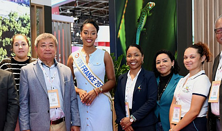 Tourisme  - Paris  : L’actrice Myriam Charleins et les Miss 2025 mettent Rodrigues sous les projecteurs à..
